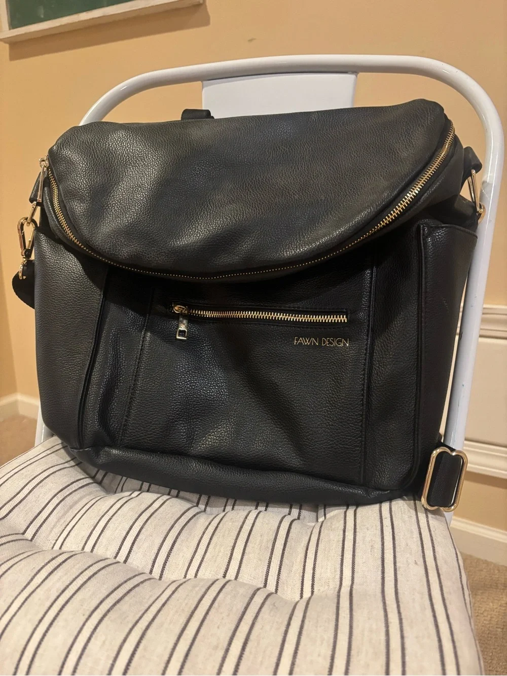 FAWN DESIGN Black Leather Messenger Bag